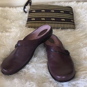 Clark’s leather shoes